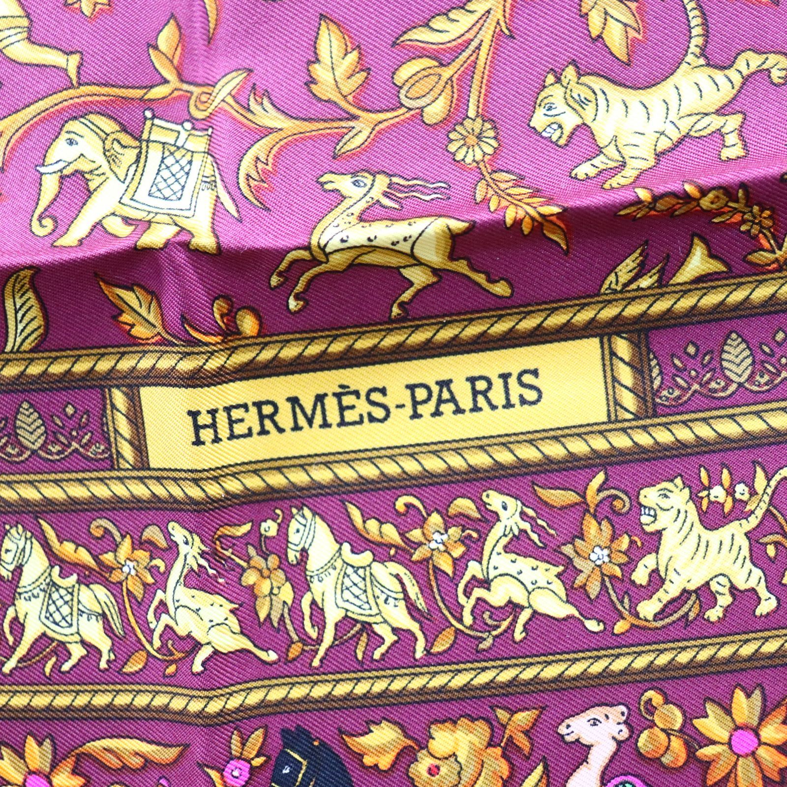 美品 HERMES エルメス カレ90 インドの狩猟 CHASSE EN INDE シルク