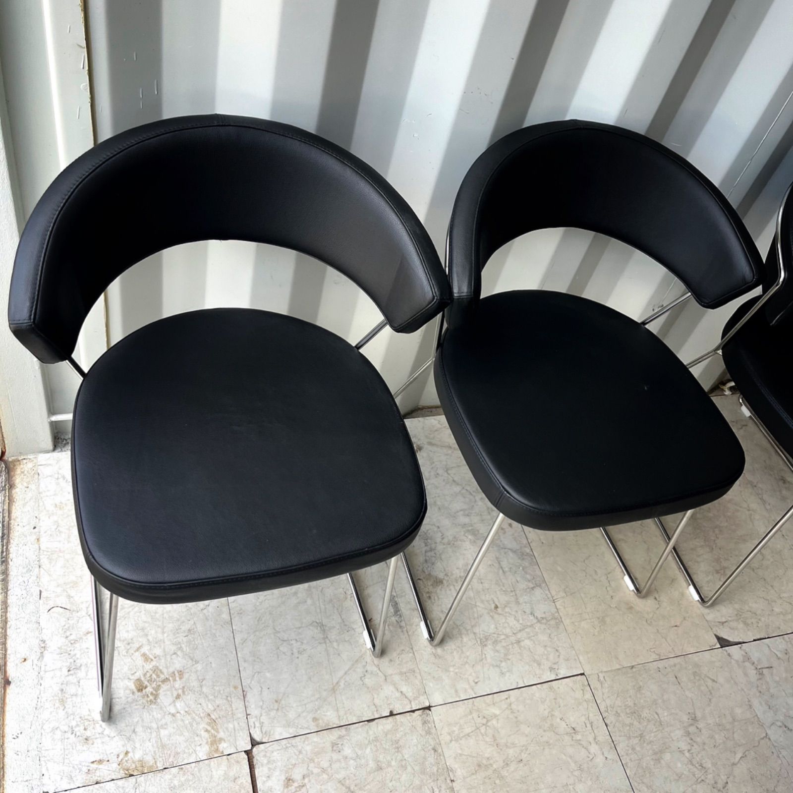 美品】カリガリス コヌビア ニューヨーク チェア 本革 ブラック 2024年