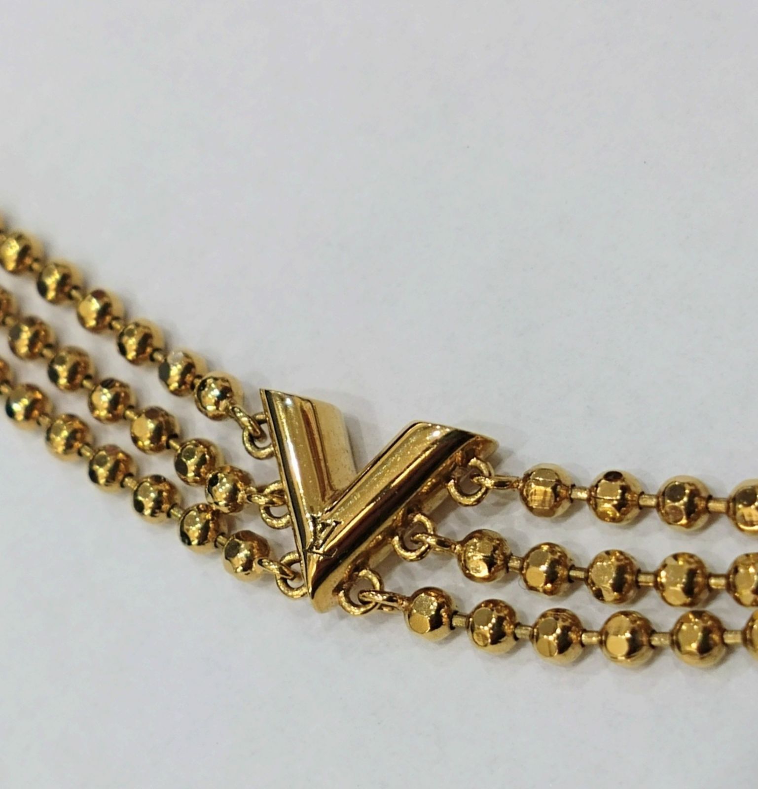 ななきルイヴィトン ネックレス コリエ エセンシャルV ゴールド 1073 綺麗！ LOUIS VUITTON ルイヴィトン コリエ エセンシャル V