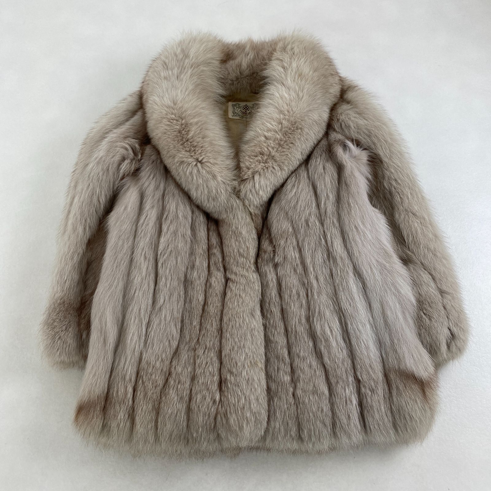 毛皮コート ファーコート フォックスファー 高級 綺麗なカラー 上質
