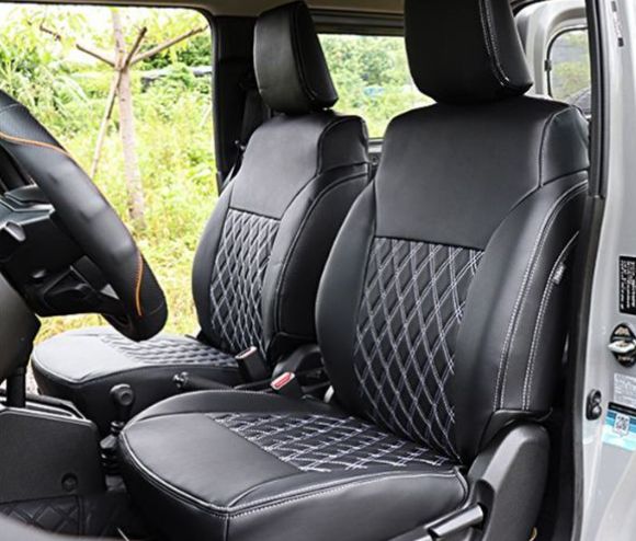 新型スズキジムニー JB64 JB74 シートカバー フロント用 レザー 内装パーツ カスタム 設計 前席と後席4点セット 黒＆白YR