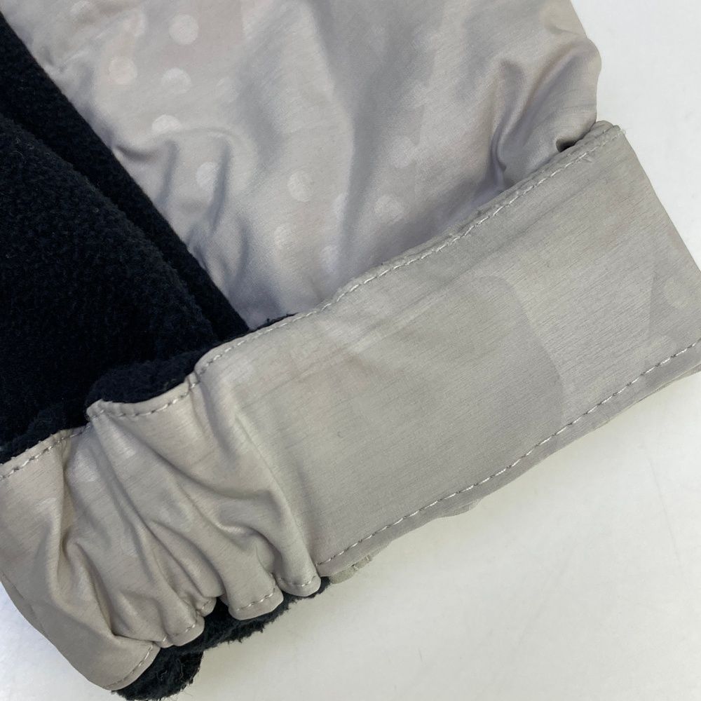 フリースブルゾン