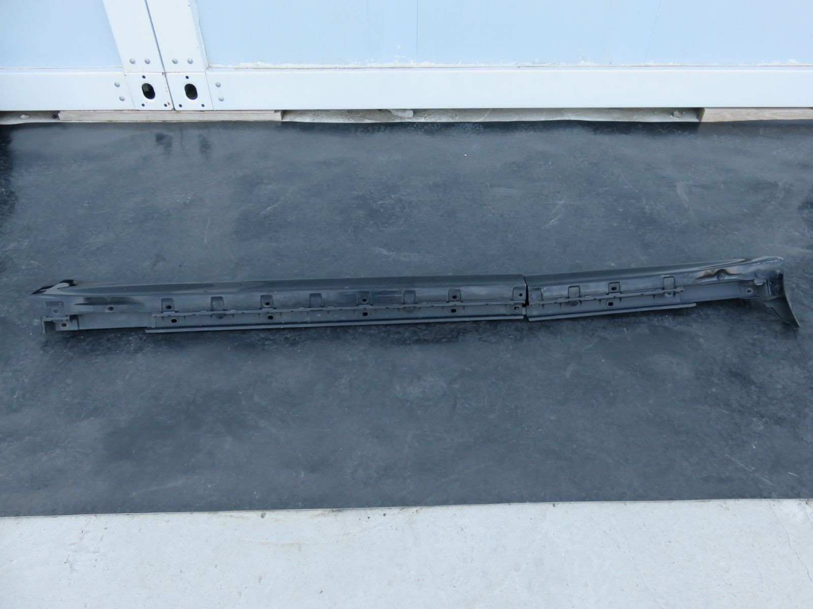 18 クラウン 後期アスリート 純正サイドステップ左右 18 クラウン