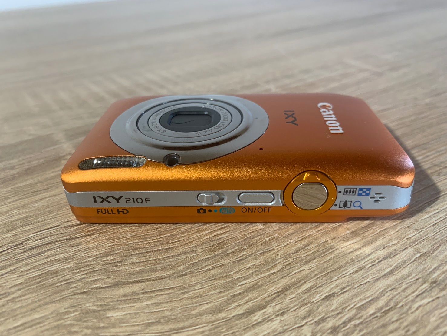 □ 美品 □ キャノン Canon IXY 210 427 ジャンク）Canon IXY 210F