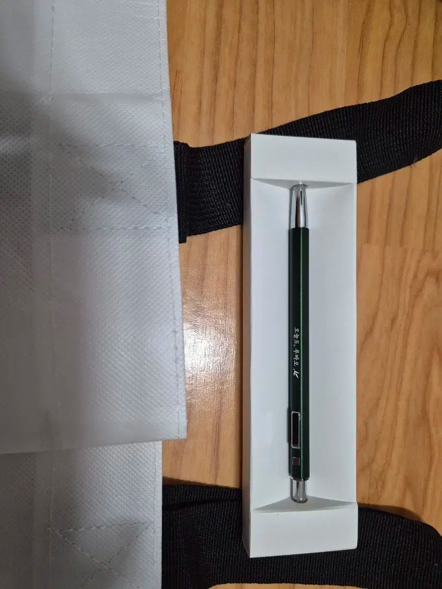 フバオ モナミボールペン