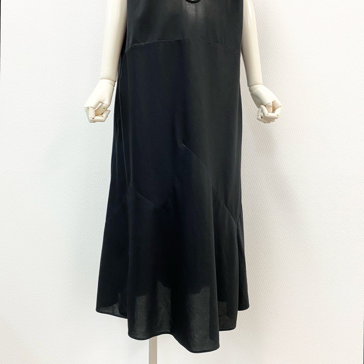 10i16 MORABITO モラビト ノースリーブワンピース ビジュー ライン