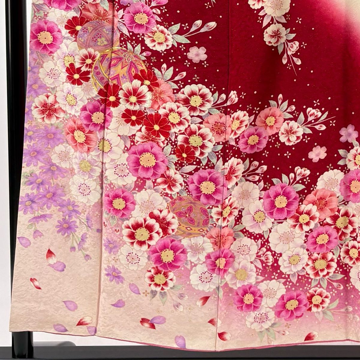 振袖 身丈154.5cm 裄丈62cm S 袷 手鞠 桜 銀通し 金糸 赤 正絹 名品