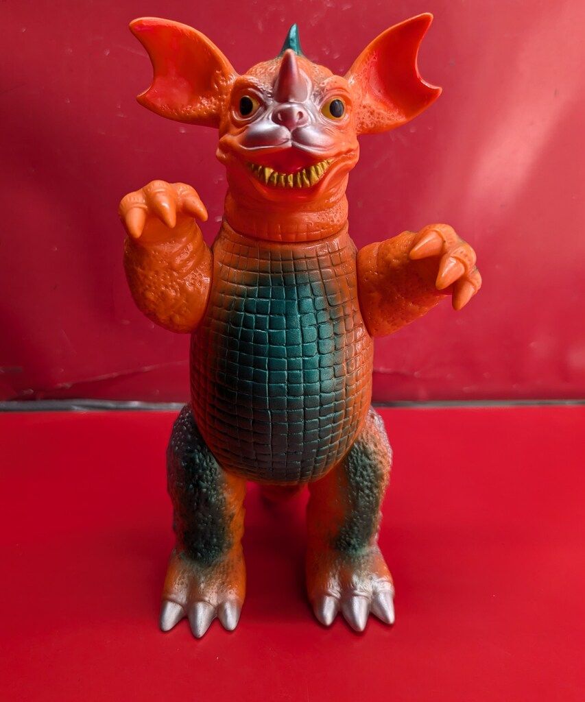 バンダイ 東宝怪獣シリーズ ブルマァク バラゴン オレンジ成型 美品 バンダイ 東宝怪獣シリーズ ブルマァク バラゴン オレンジ成型 美品