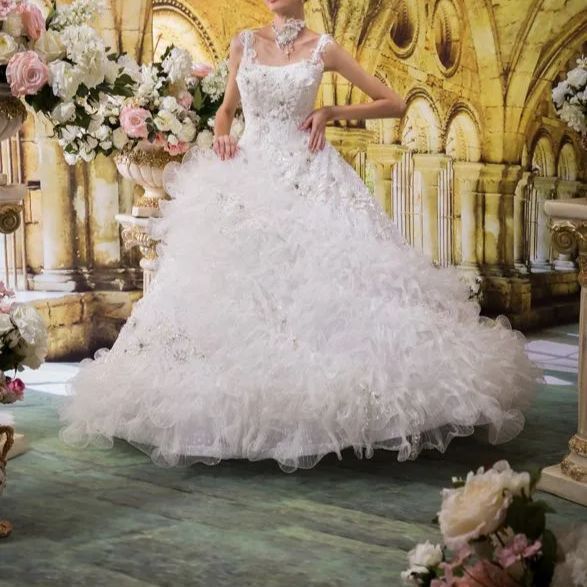 Grace planning ウェデイングドレス 前撮り 2次会 刺繍 チュール Grace