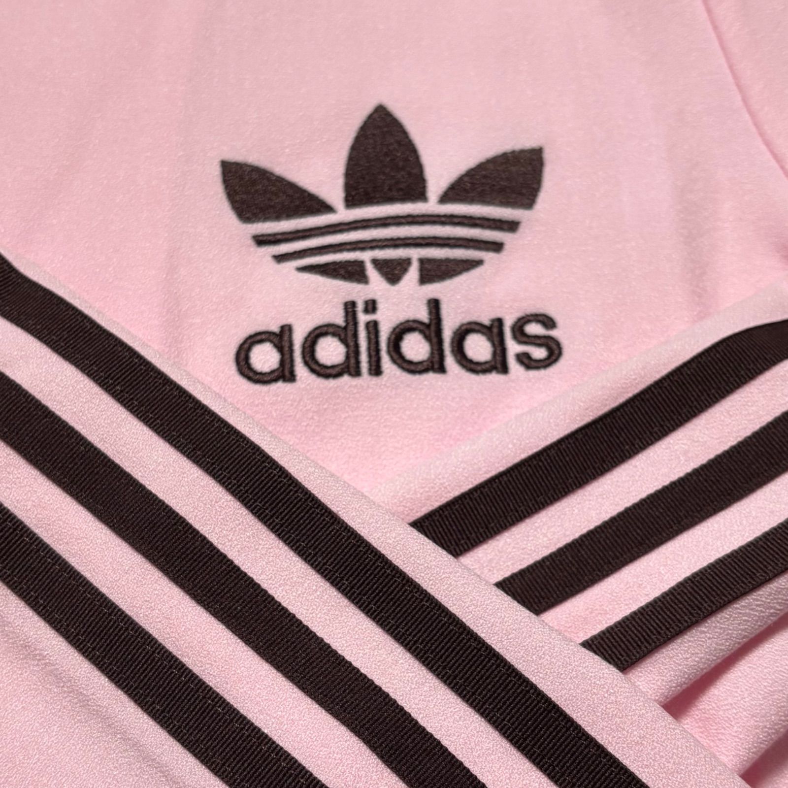 新品S⭐️韓国限定 adidas トラックジャケット/ジャージ 刺繍トレ