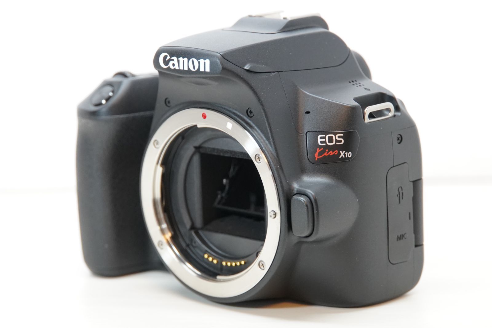 Canon デジタル一眼レフカメラ EOS Kiss X10 標準ズームキット ブラック KISSX10BK-1855ISSTMLK カメラのロジネットワン  メルカリ
