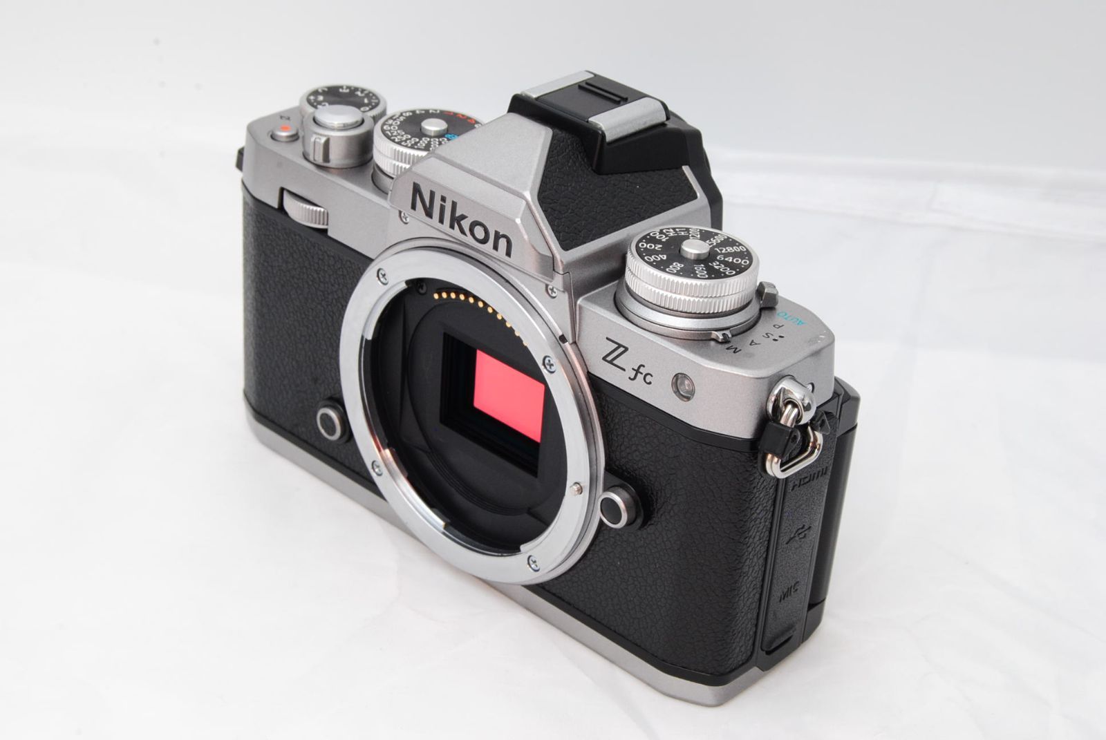 9789ショット！元箱付き！新品級 ☆ Nikon Z fc ボディ シルバー