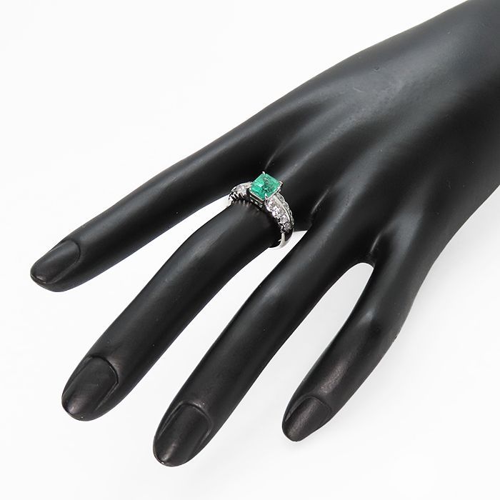 Pt900 エメラルド リング】11号 ダイヤモンド 鑑別書付 指輪 プラチナ
