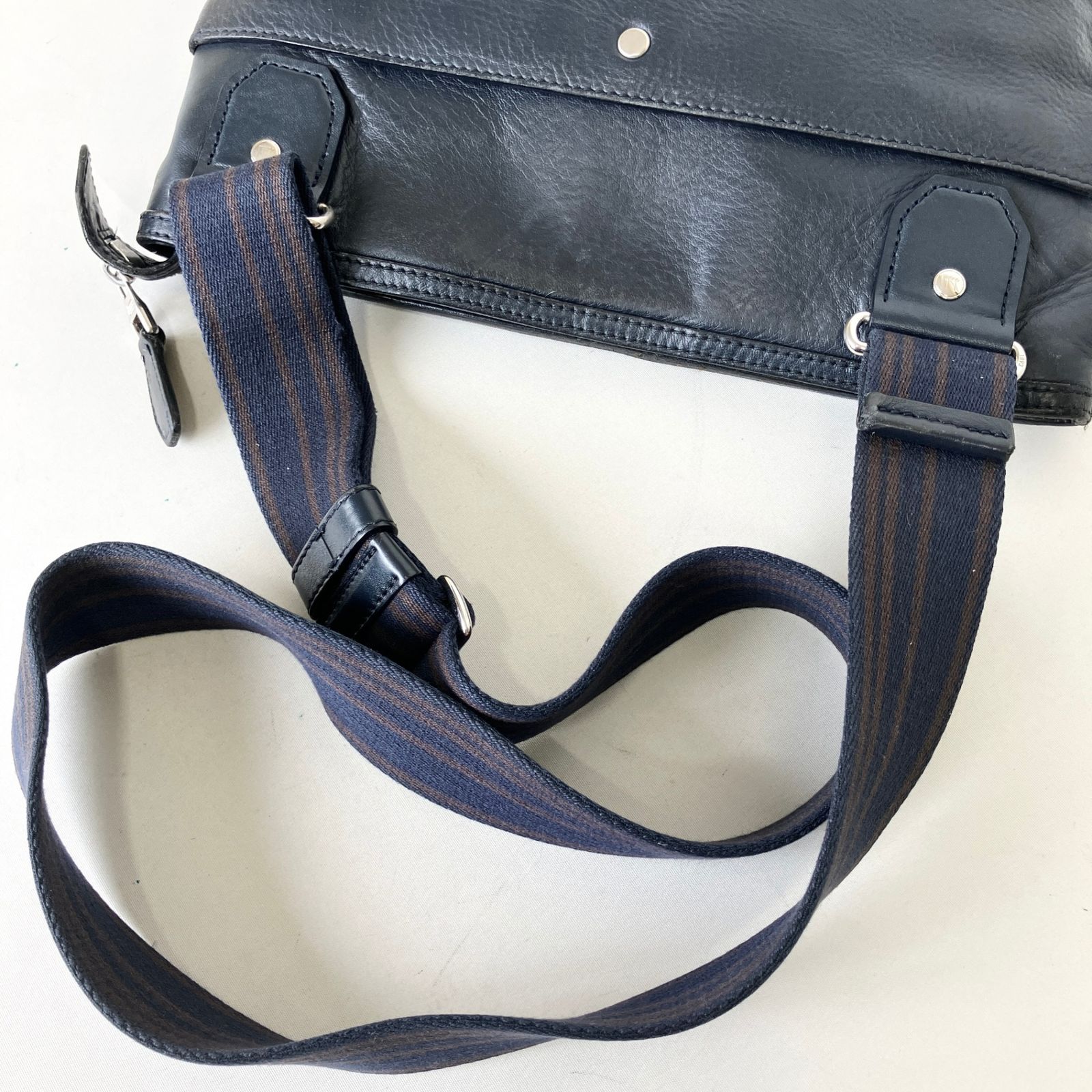2409-196｜美品｜ダンヒル ショルダーバッグ レザー ブラック