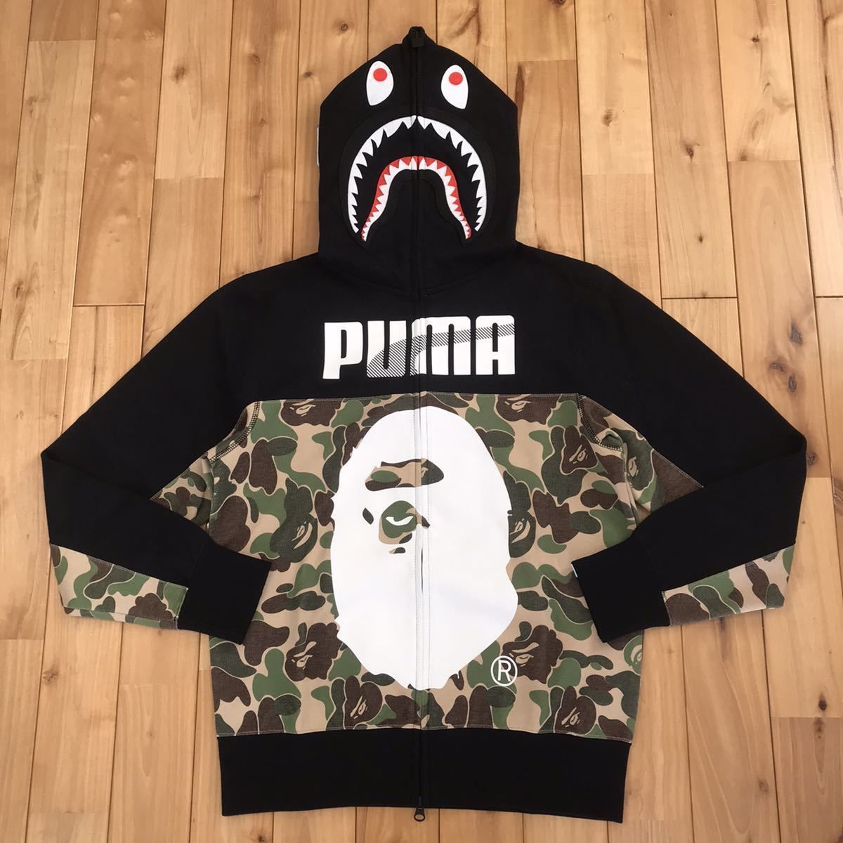 プーマ Puma シャークパーカー  a bathing ape×puma