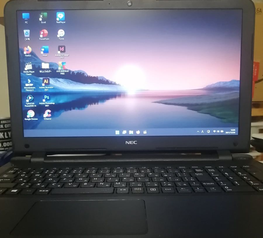 Necノートブック i3（中古）、4GBのメモリ、SSD240GB、15.6画面、HDMI