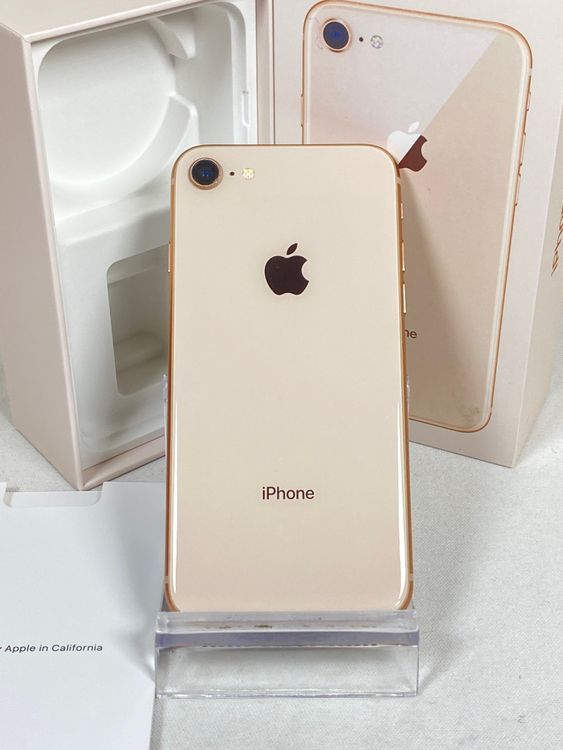 SIMフリーiPhone8 ゴールド 64GB 送料無料
