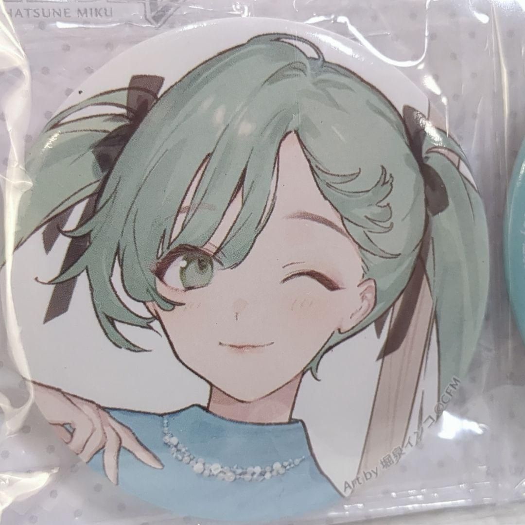earth music&ecology 初音ミク 缶バッジ 堀泉インコ 58mm - メルカリ