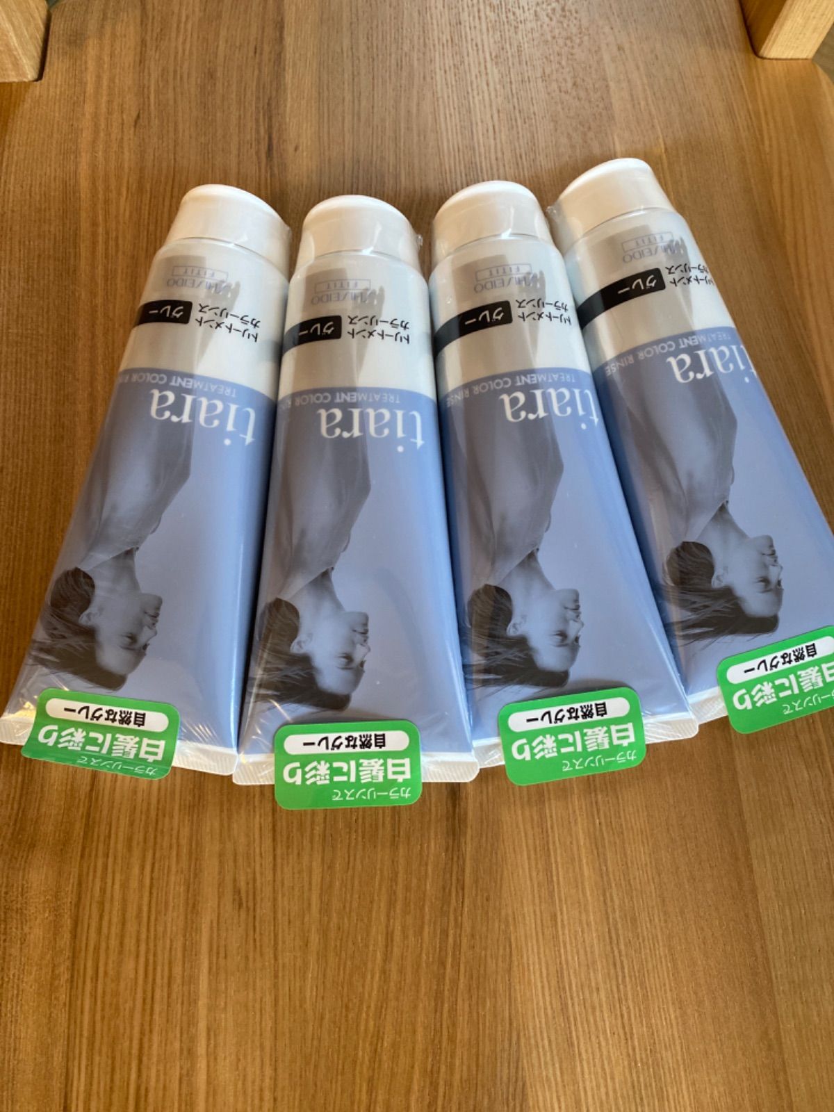 資生堂 tiara トリートメントカラーリンス グレー 4本セット 資生堂 tiara トリートメントカラーリンス グレー 4本セット