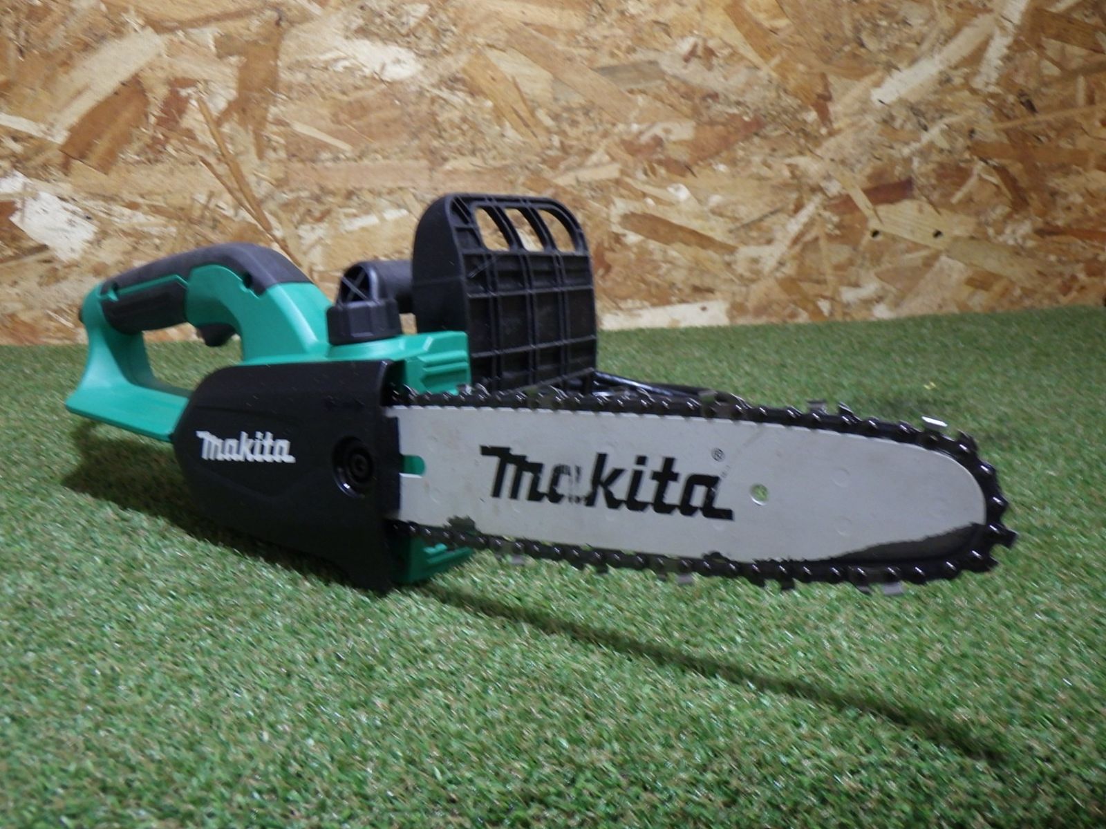電気チェンソー ガイドバー長さ250mm