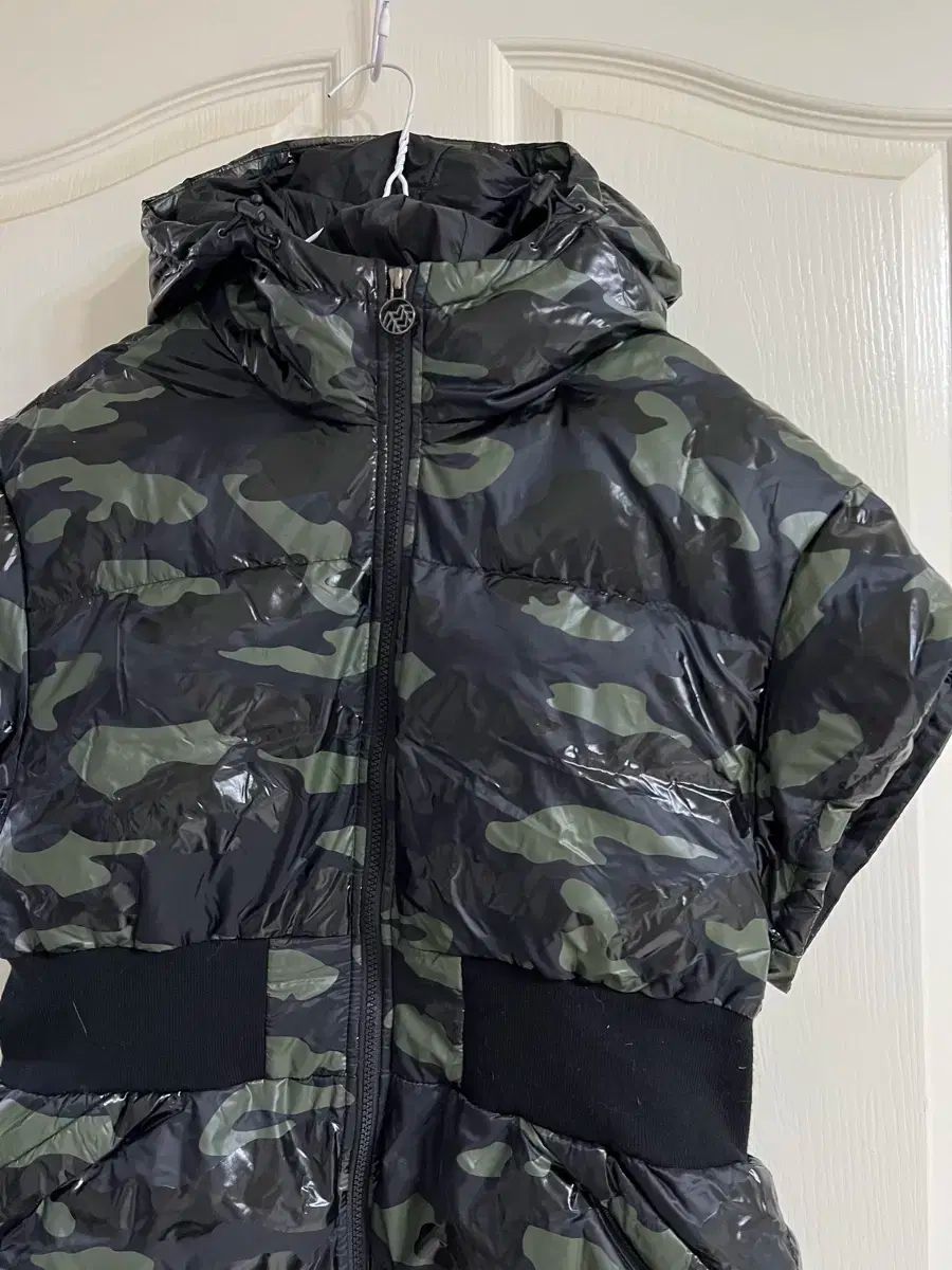 KOLON