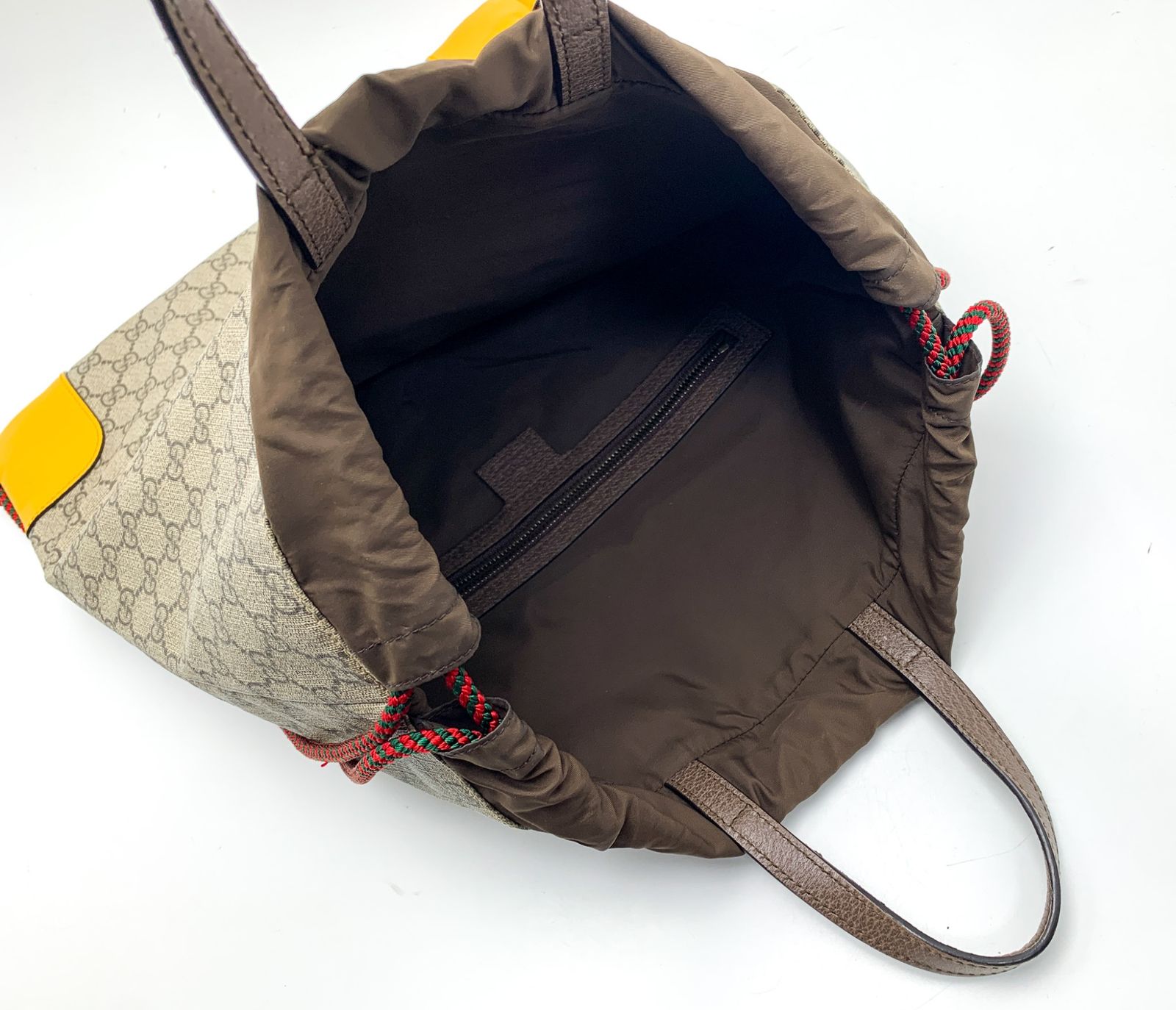 GUCCI グッチ GGスプリーム ドローストリング タイガー 虎 バック 