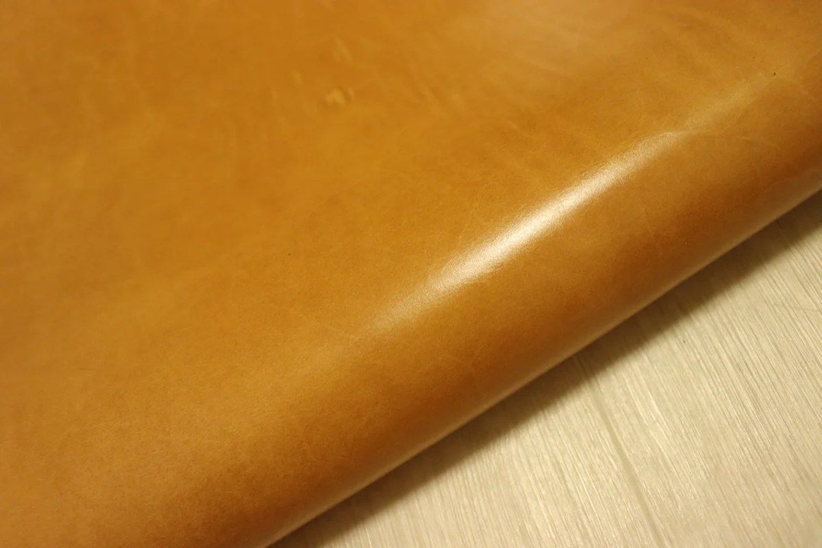ウイスキー 196ds ヌメ革 牛革 バングラデシュ レザー アニリン仕上げ はぎれ 一枚革 レザークラフト 革 皮 本革 diy 生地 材料 NEXPOTALLINN_EU