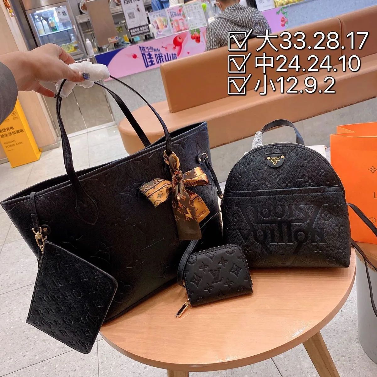 美品 LOUIS VUITTON ルイヴィトン ショルダーバッグ ハンドバッグ 財布 トートバッグ ランドセル - メルカリ