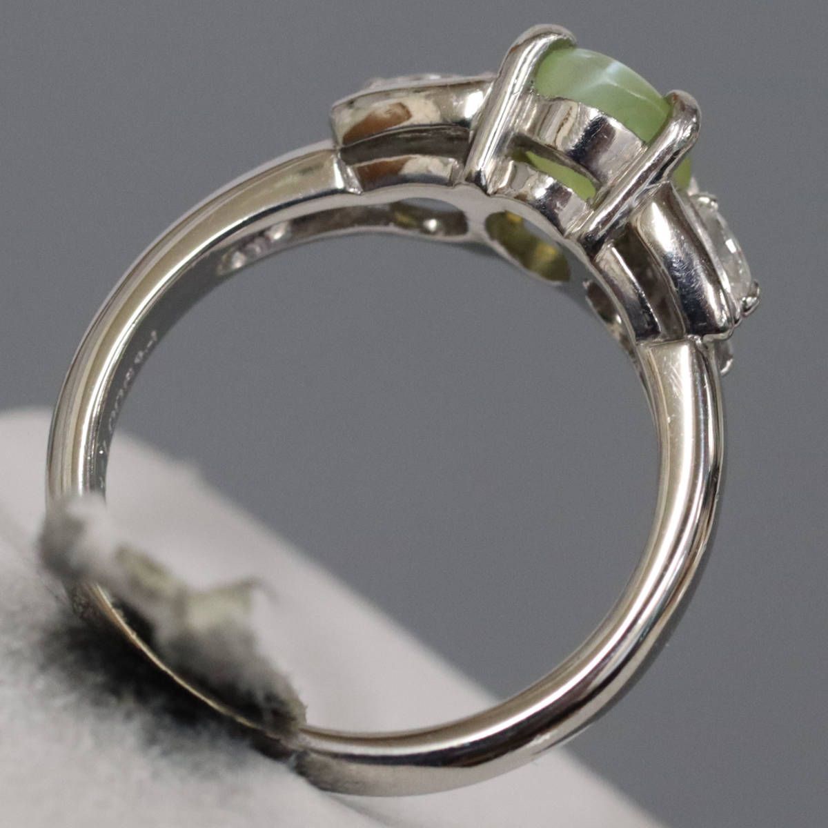Pt900クリソベリルキャッツアイダイヤモンドリング CE1.47 D0.30 6.2g  