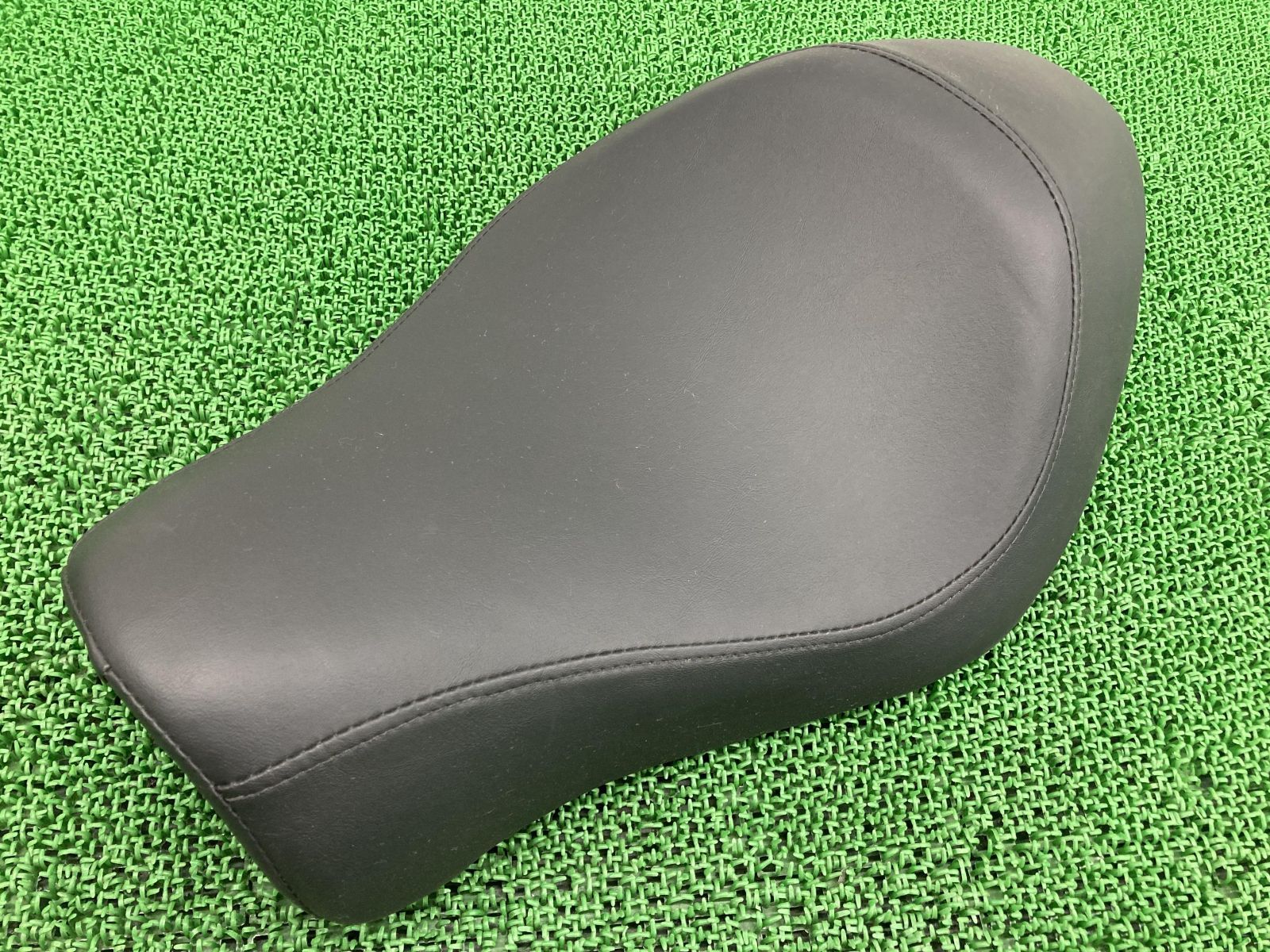 XL883N シート 51532-07 ハーレー 純正 バイク 部品 スポーツ