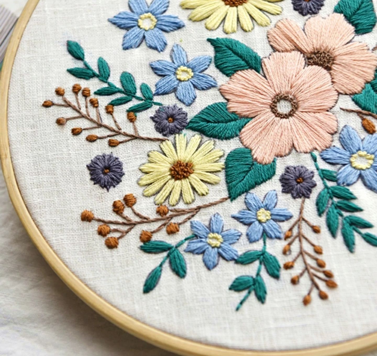 刺繍キット 可愛いブーケ pink 初心者 初級 フランス刺繍