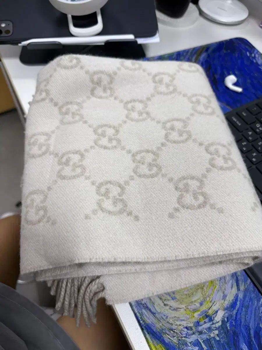 GUCCI グッチ カシミヤショール 安価な