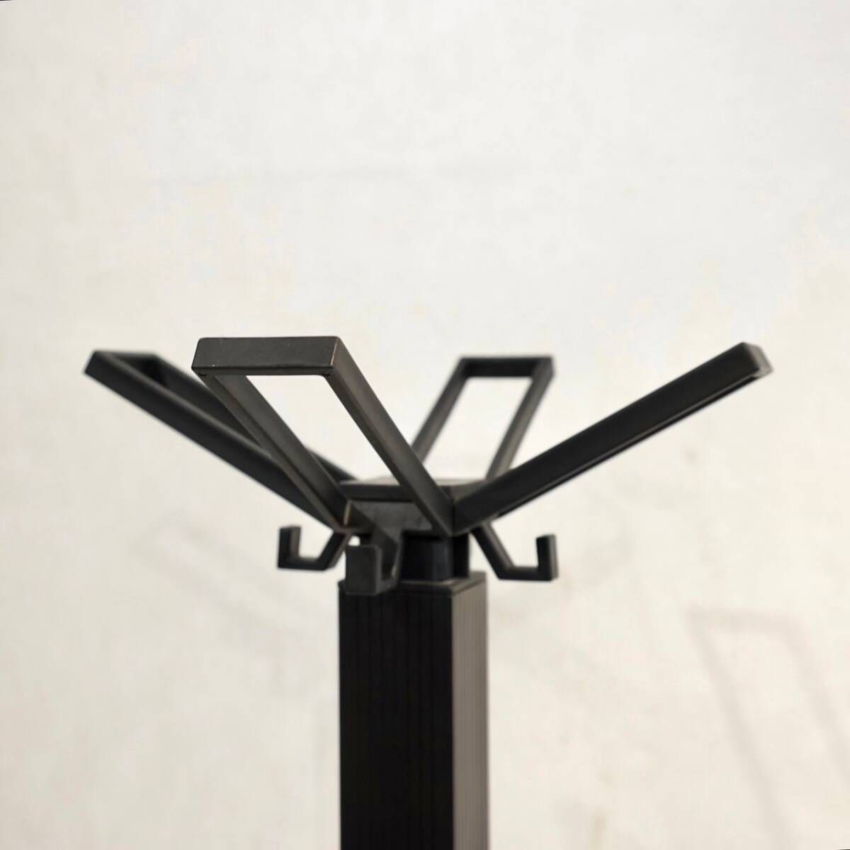 Kartell コートハンガー