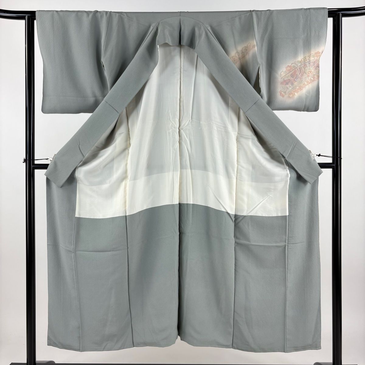 中国古美術 明時代五彩人物梅瓶 【大明萬曆年製】在銘 共箱 中国