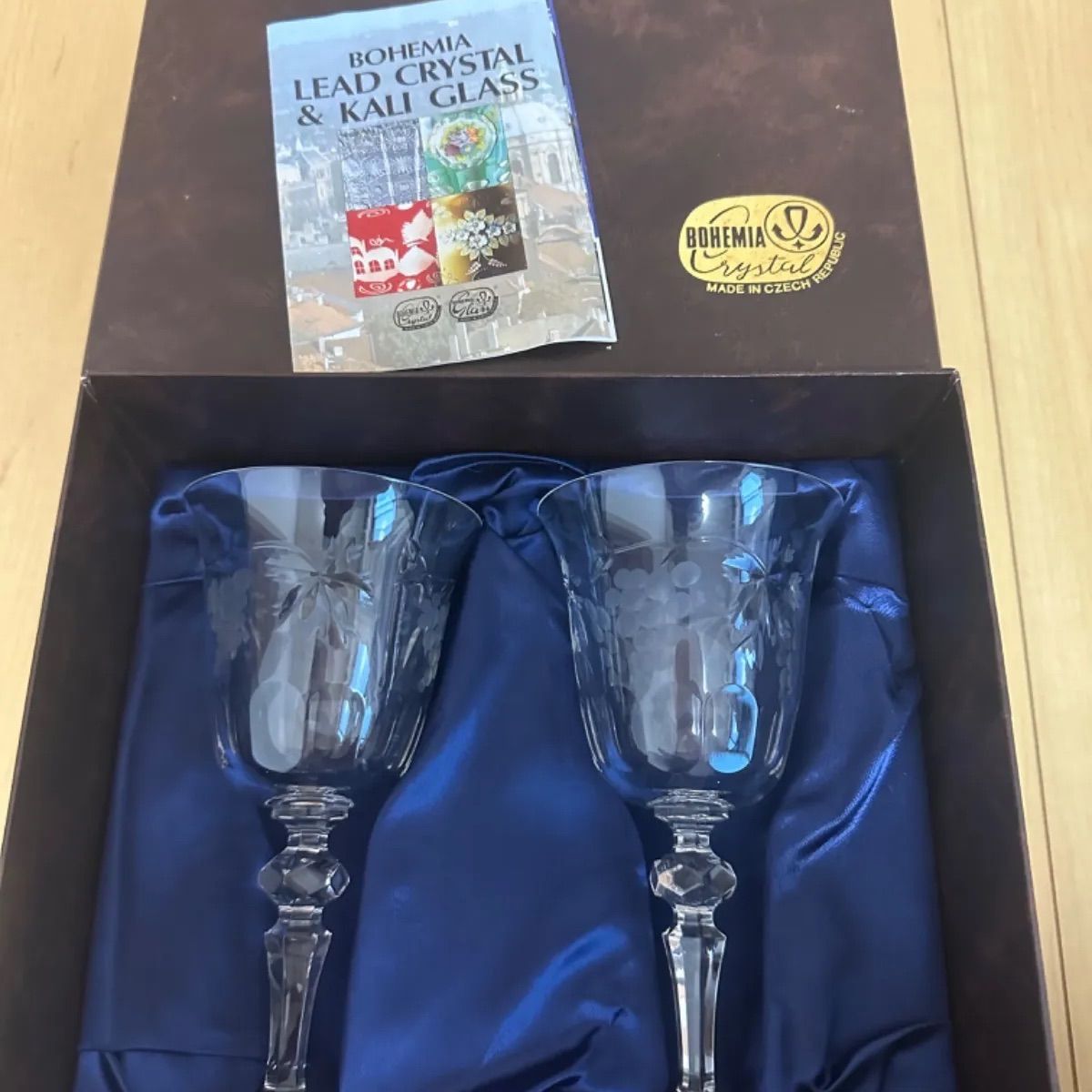 ボヘミアクリスタルグラス 130cc 2客　未使用品 ラスカ　ボヘミア ペア　ワイングラス PK⁄130⁄2 ボヘミアクリスタル 箱付き