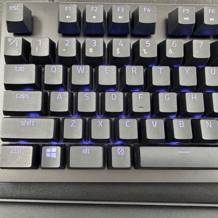 V2