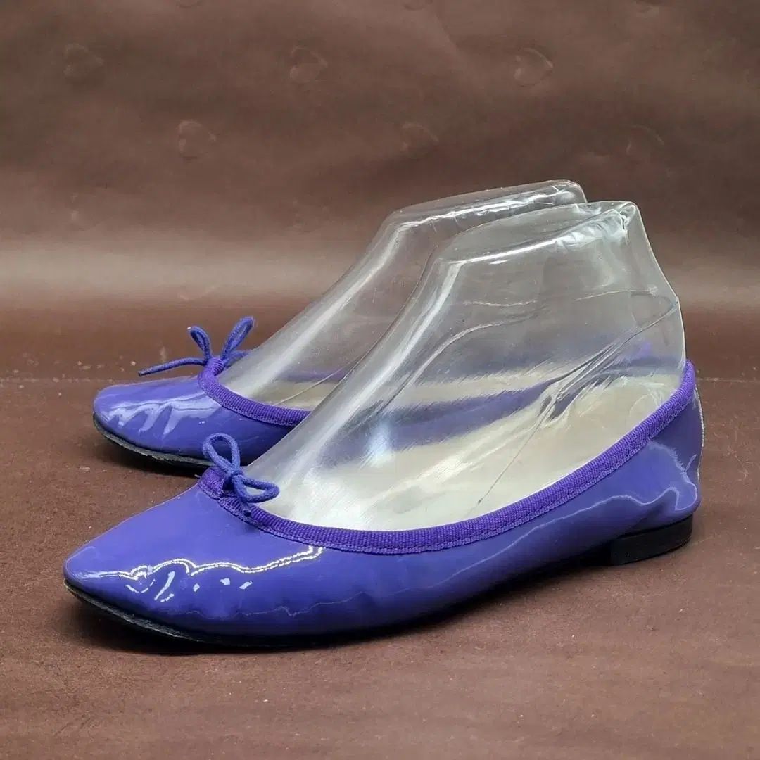 Repetto レペット 光沢 パープル フラットシューズ 37 235
