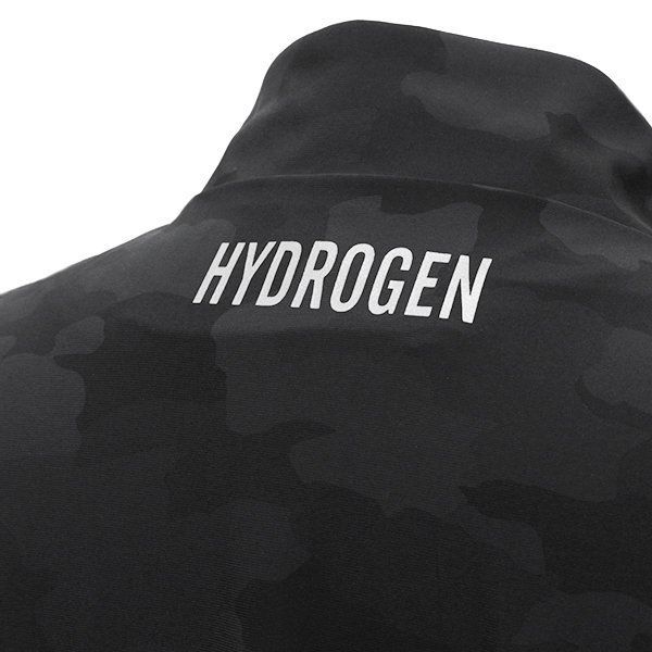 右ショルダー部分に白い線状のキズ処分特価HYDROGEN GOLF VEST - メルカリ