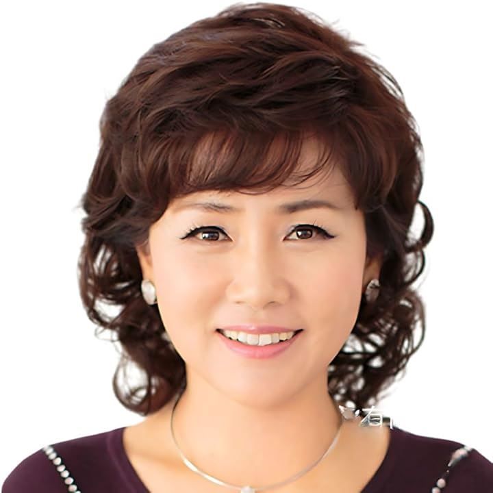 YMSTco 中高年フルウィッグ パーマ カール ミセス レディース ショートヘア かつら 自然 ふんわり ウェーブ 軽量 快適 おしゃれ 母 エアリー(ナチュラルブラウン)