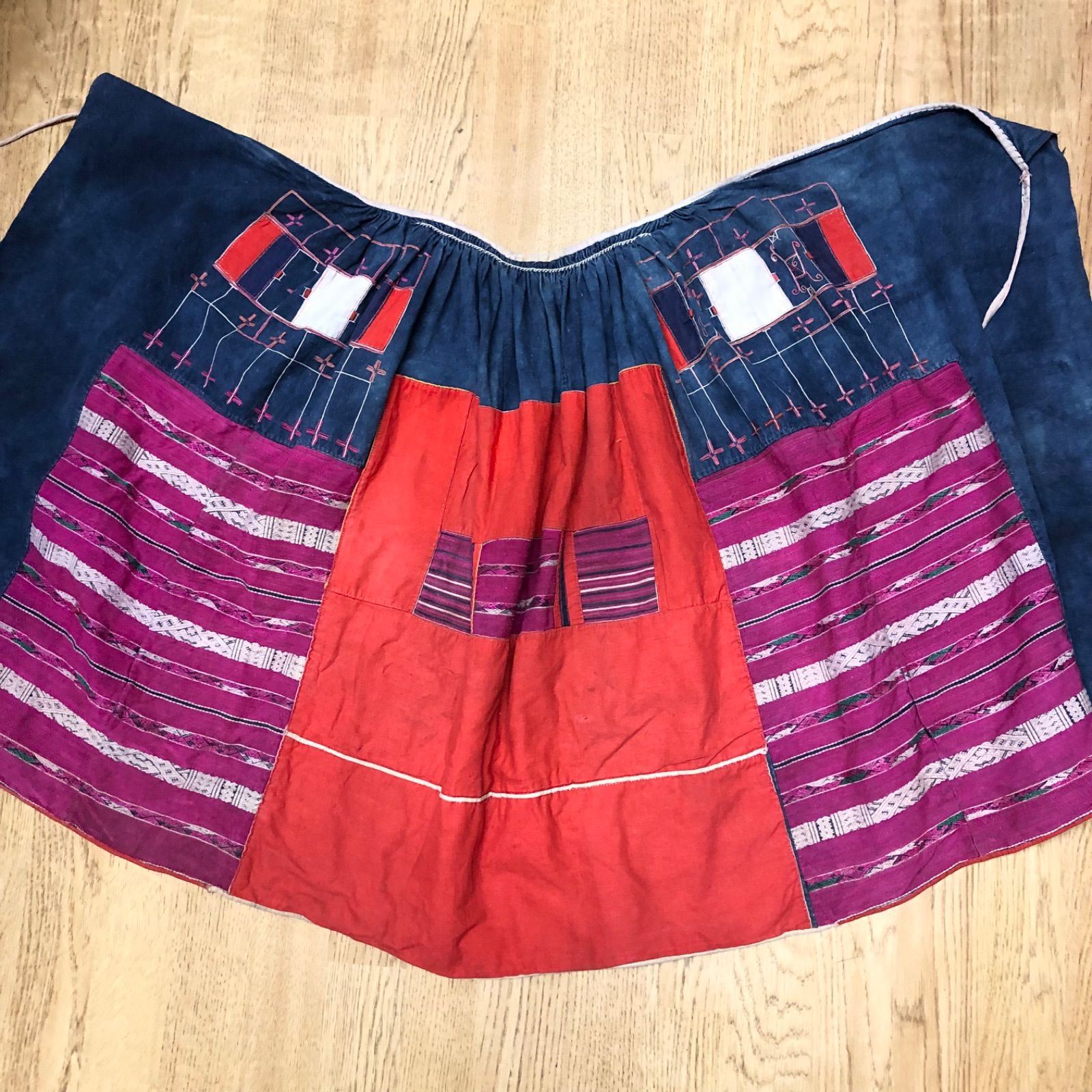 トライバル ラップスカート