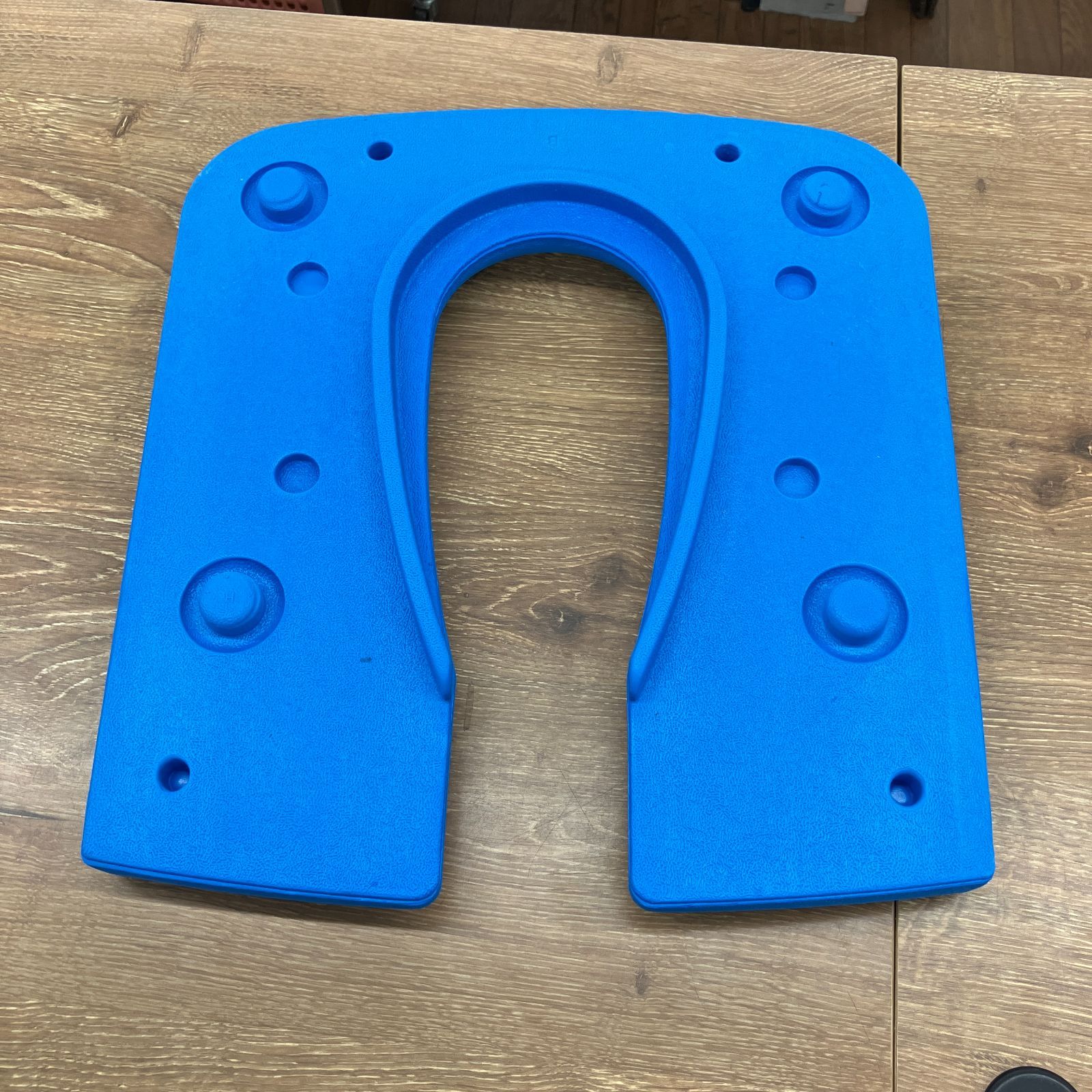 ４輪自在 STR6202