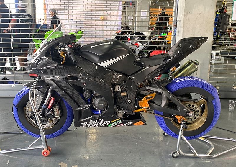 ZX-10R Z900RS Z900 ZX-6R/ZX636 レーシングスタンドフック青