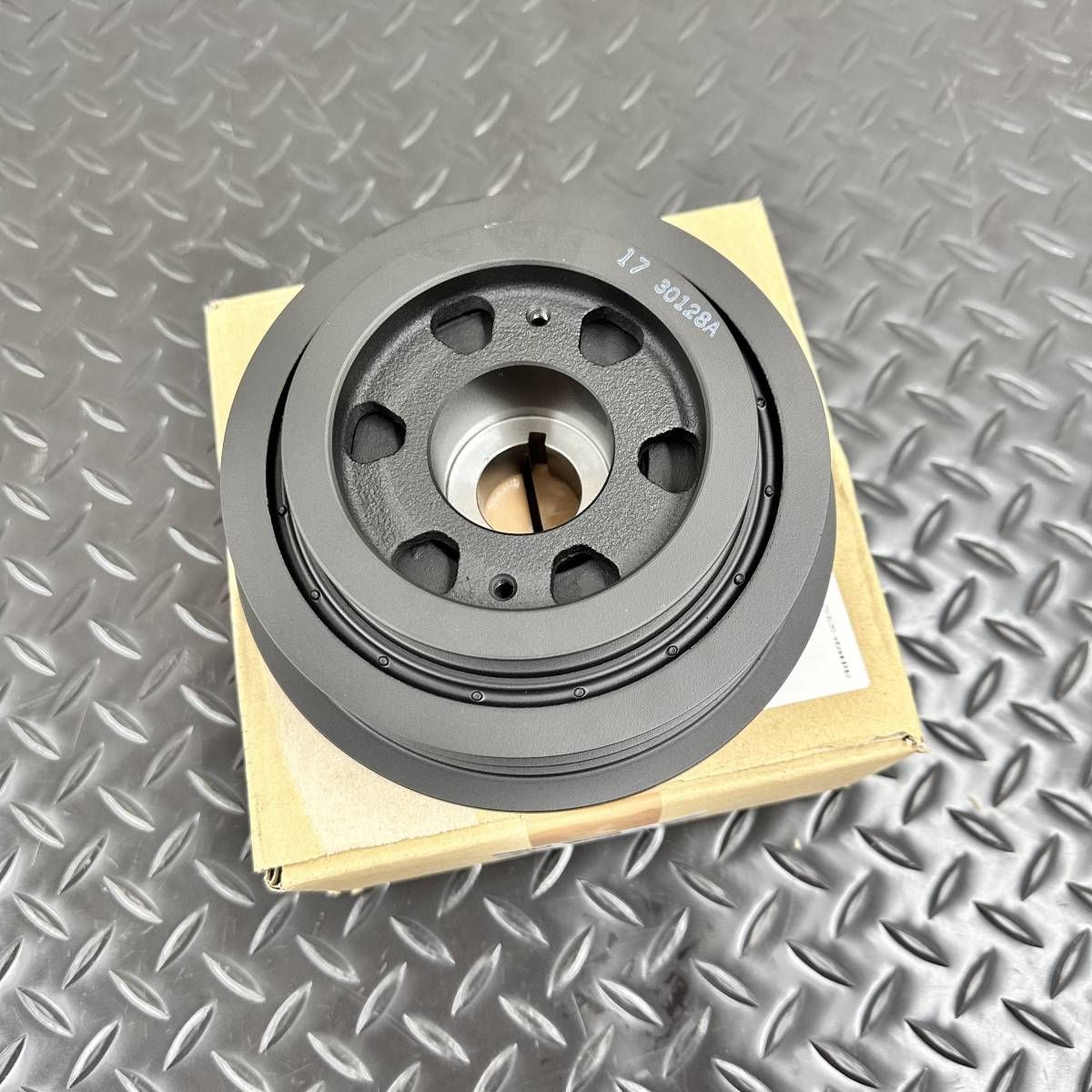 日産 純正 ER34 スカイライン RB25DET ノーマル クランクプーリー ☆新品 即納 日産 NISSAN 希少 生産廃止品 スカイライン R32 R33