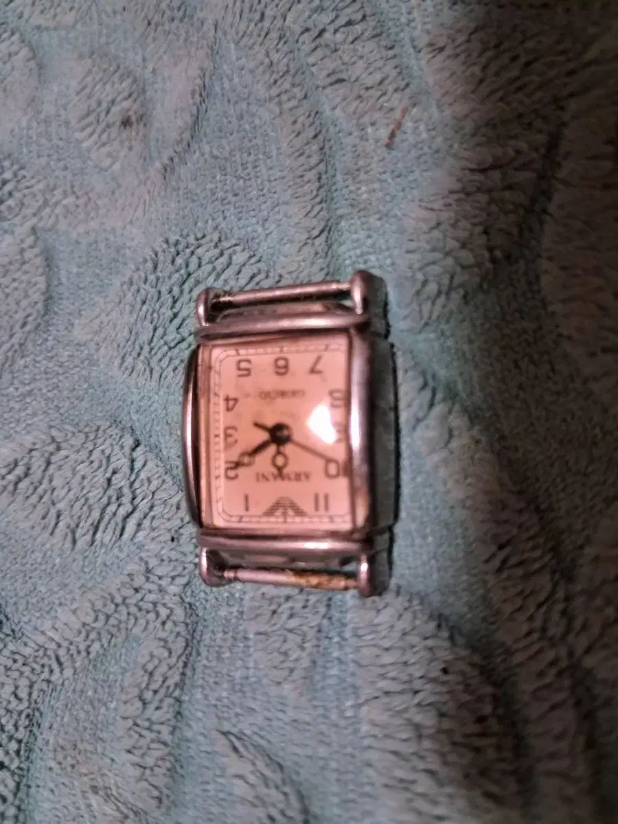 エンポリオアルマーニ スクエア ヴィンテージ レディース 時計