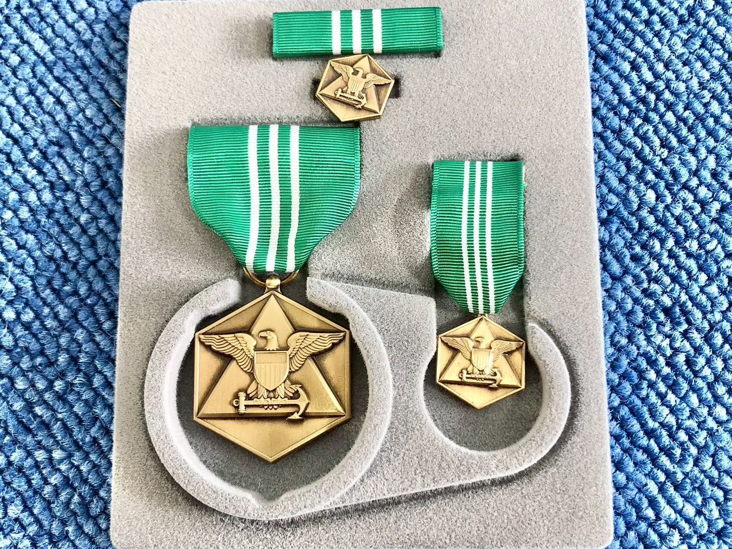 米軍放出品】未使用品 海軍民間人功労表彰メダル 3個セット