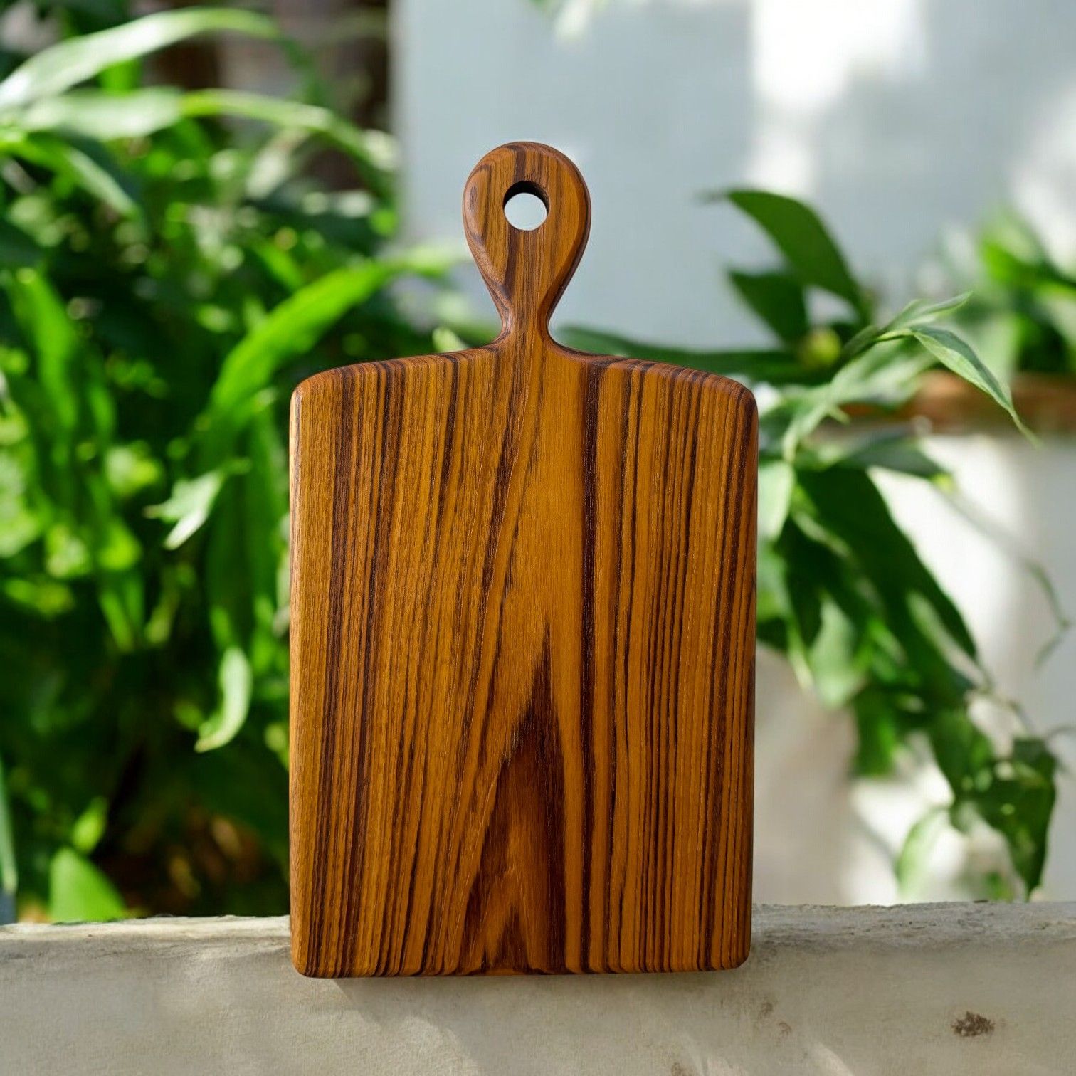 ORCA 世界三大銘木 チークウッド 無垢材 一枚板 ハンドル付き カッティングボード まな板 木製食器 鍋敷き 撮影キット ナチュラル キャンプ