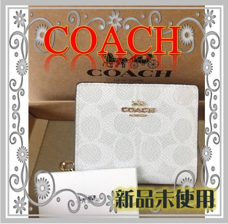 夏コーデ】✨COACH シグネチャー C チャーム スナップラウンド ジップ