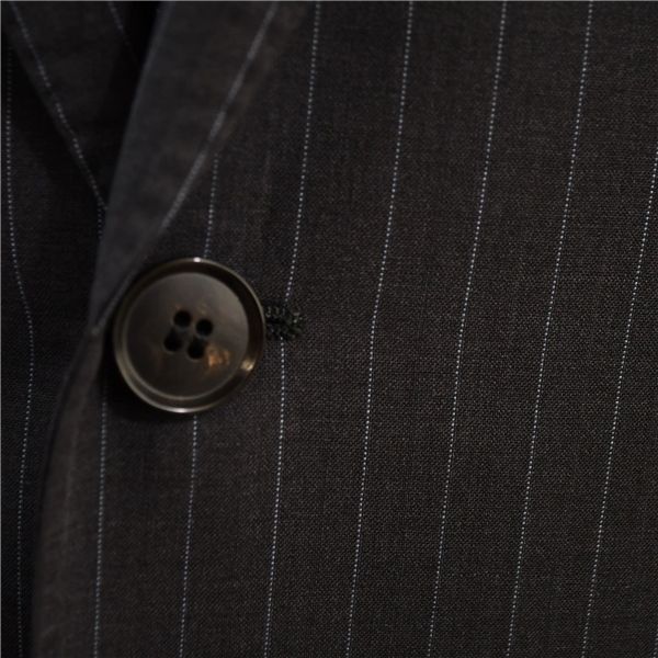 5XD011】HUGO BOSS 140's生地 2つボタン シングルスーツ M Y6 5XD011】HUGO BOSS 140's生地 2つボタン シングルスーツ M Y6
