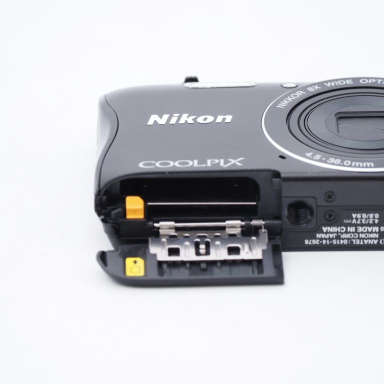 Nikon ニコン COOLPIX S3700 ブラック カメラ本舗｜Camera honpo メルカリ