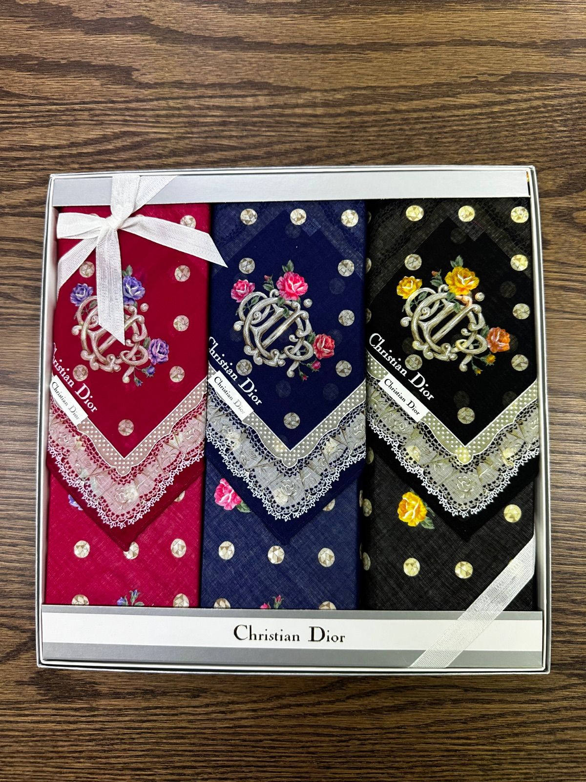 Christian Dior ハンカチ 3枚セット - メルカリ